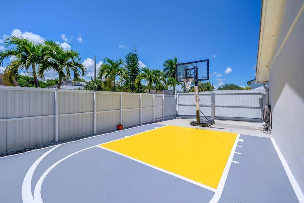 Villa Miami Luxury House W Heated Pool & Jacuzzi Extérieur photo