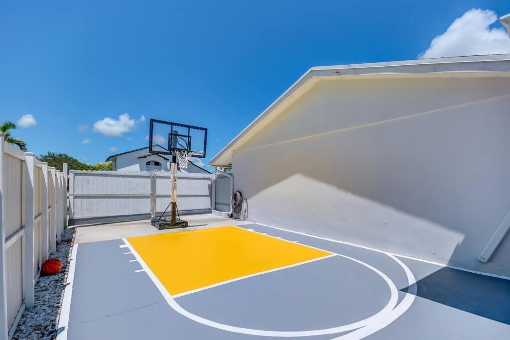 Villa Miami Luxury House W Heated Pool & Jacuzzi Extérieur photo