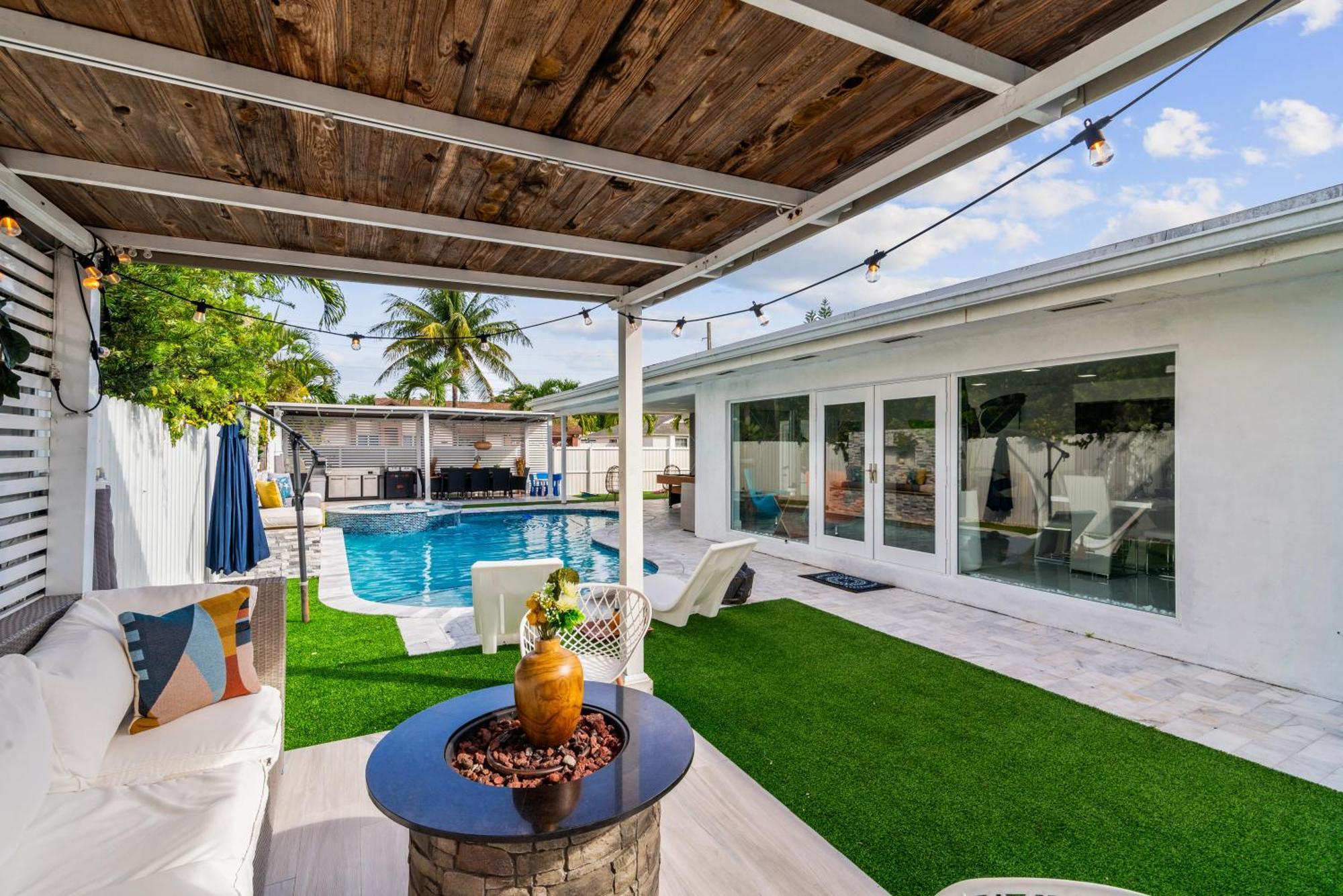 Villa Miami Luxury House W Heated Pool & Jacuzzi Extérieur photo