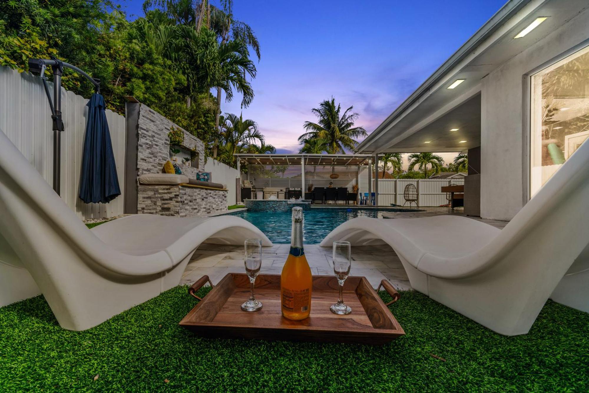 Villa Miami Luxury House W Heated Pool & Jacuzzi Extérieur photo